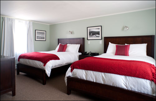Comfortable rooms at Sharon Country Inn
